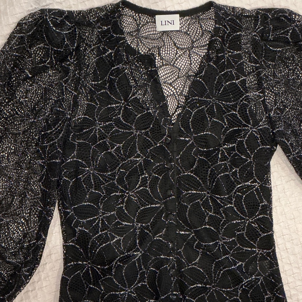 LINI Black Floral Lace Blouse